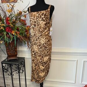NWT Sofia by Sofia Vergara Brown Giraffe Print Fitted Sleeveless Dress L